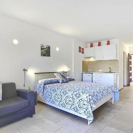 Studio Eldorado In Playa De Las Americas Near The Beach Арона Экстерьер фото